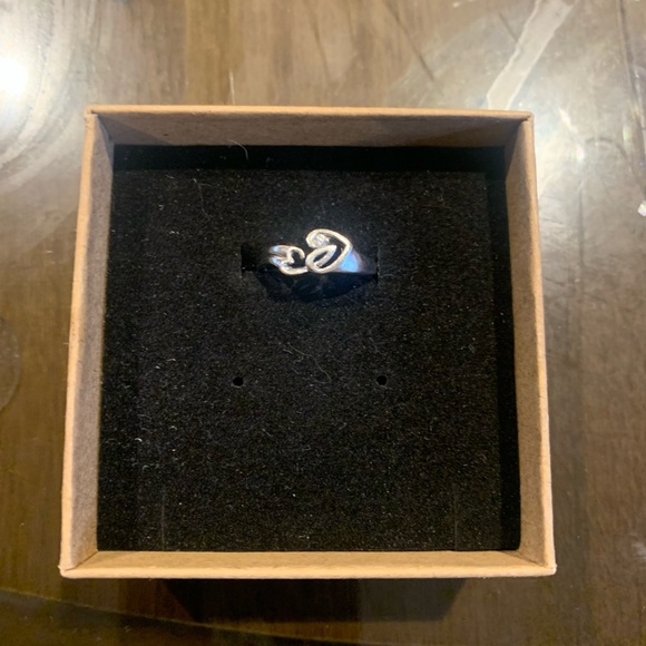 10k white gold with diamond - Picture 5 of 5